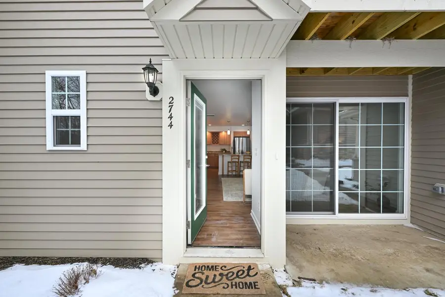 2744 Hidden DRIVE #72, Saint Francis, WI 53235 - #3