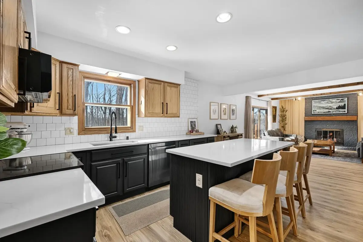 S57W22661 Woodside COURT, Waukesha, WI 53189 - #1