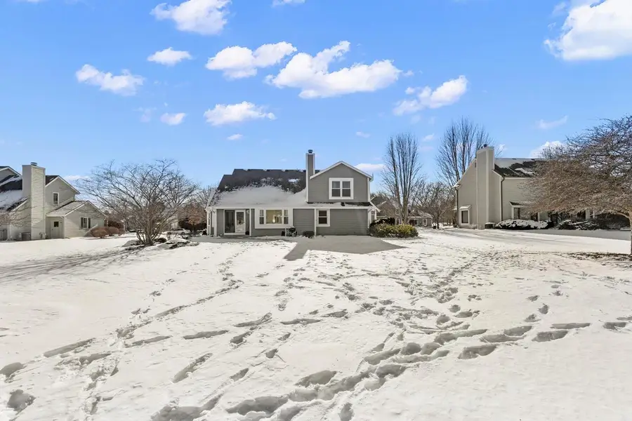 N53W15786 Creekwood CROSSING, Menomonee Falls, WI 53051 - #3