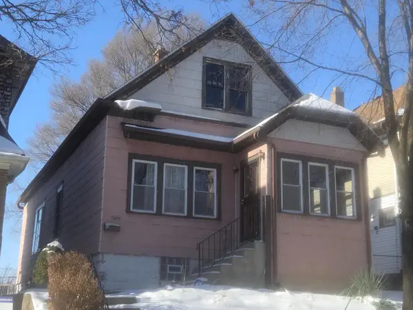 1035 S 33rd STREET S, Milwaukee, WI 53215