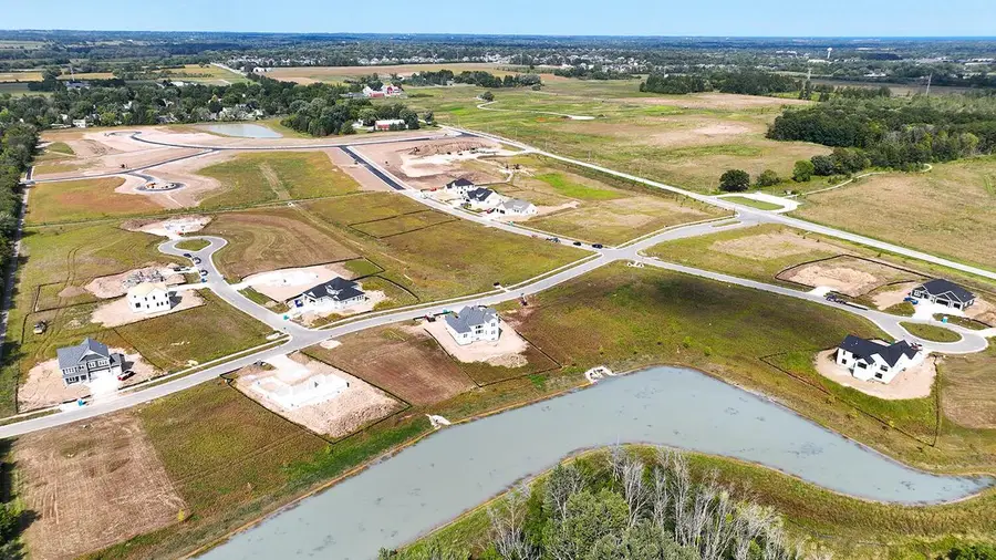 9924 N CYGNET COURT #Lt26, Mequon, WI 53097 - Image #2