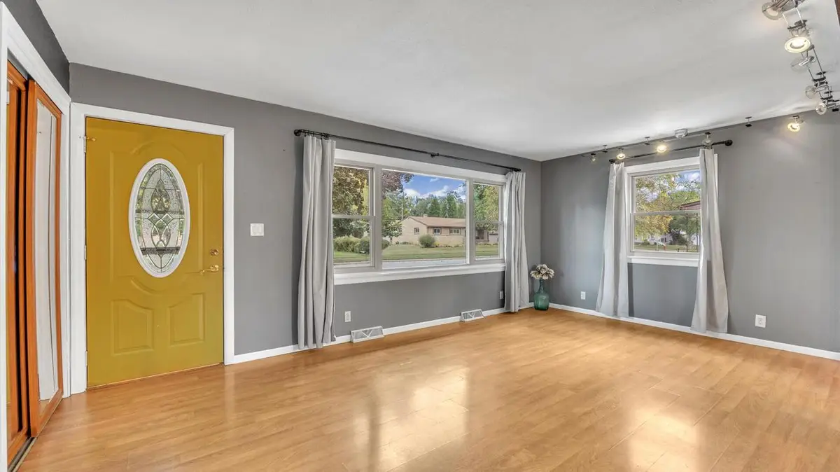 521 Prospect AVENUE, Sheboygan Falls, WI 53085 - #1