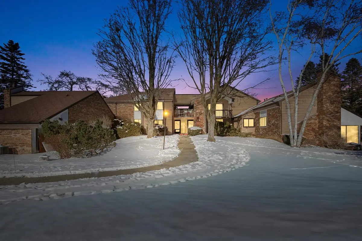 8643 N Servite DRIVE #115, Milwaukee, WI 53223 - Image #1