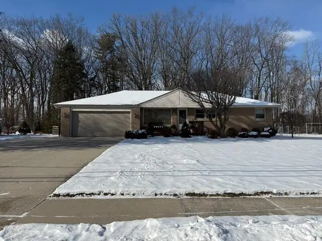 928 N 40th STREET, Manitowoc, WI 54220 - #1