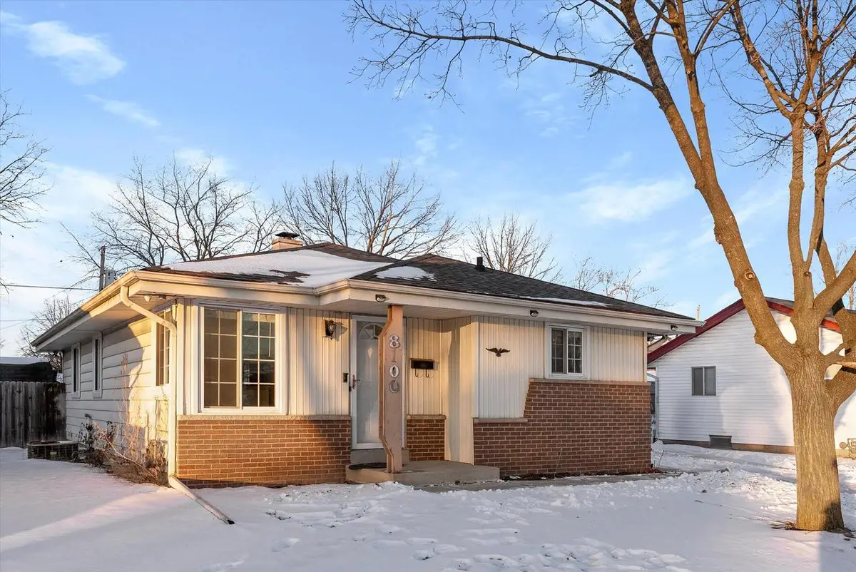 8100 W Green Tree ROAD, Milwaukee, WI 53223 - Image #1