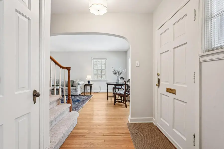 120 W Henry Clay STREET, Whitefish Bay, WI 53217 - #2