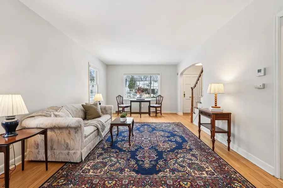 120 W Henry Clay STREET, Whitefish Bay, WI 53217 - #3