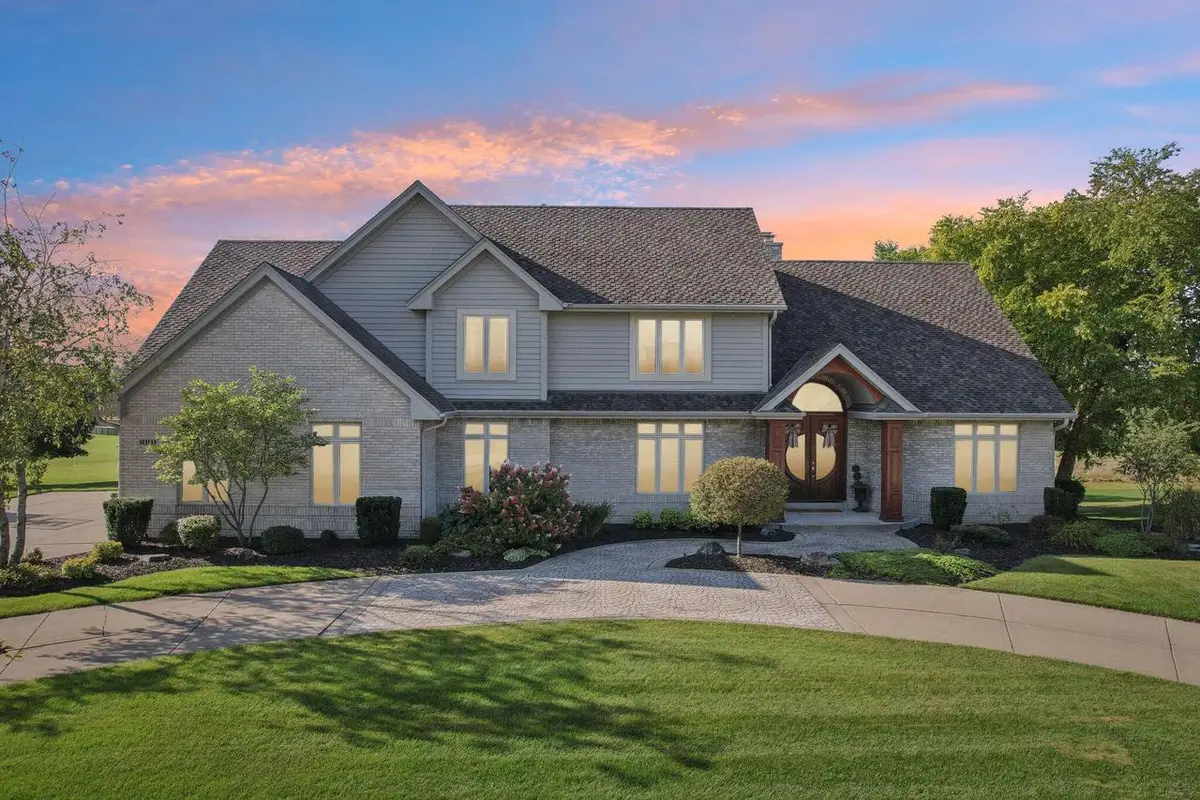 14165 Lindsay DRIVE, Brookfield, WI 53005 - #1