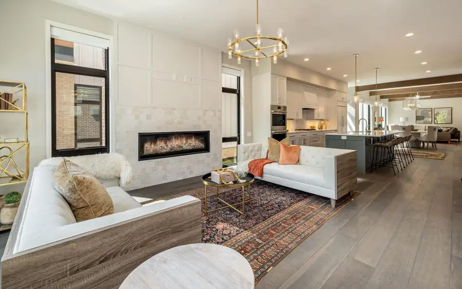 5589 N Danbury ROAD, Whitefish Bay, WI 53217 - #2