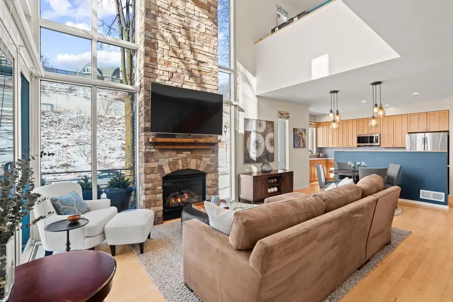 1924 N Booth STREET, Milwaukee, WI 53212 - #3