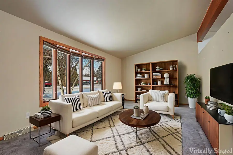 1305 93rd AVENUE, Kenosha, WI 53144 - Image #2