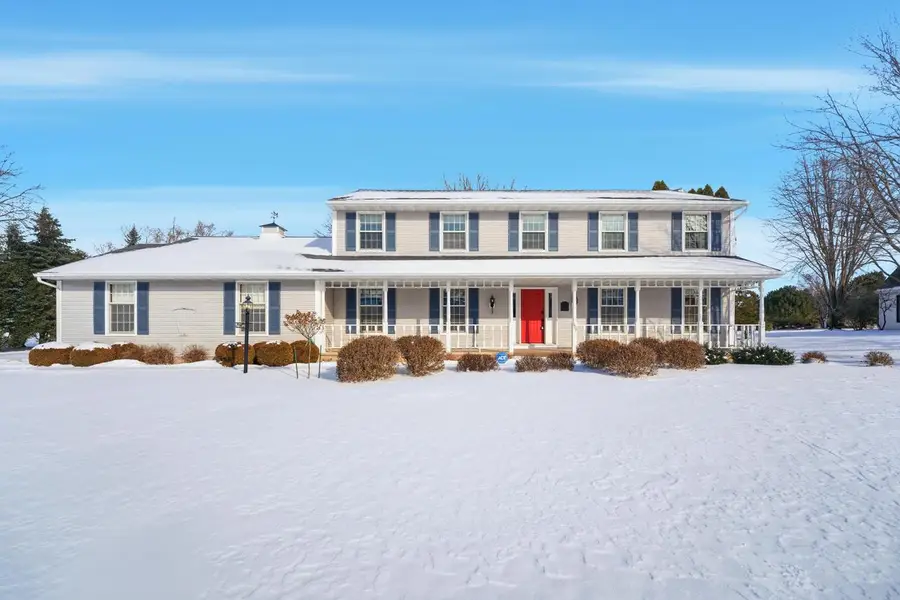 909 Country Club LANE, Fond Du Lac, WI 54935 - Image #2
