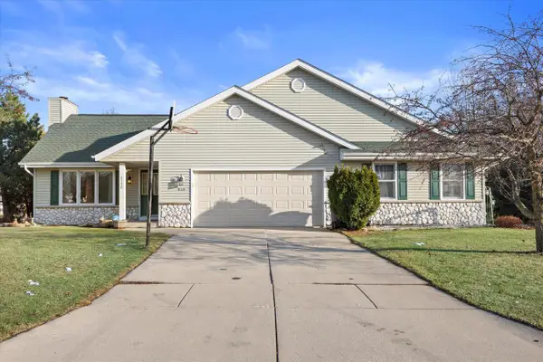 7170 S Countryside DRIVE, Franklin, WI 53132