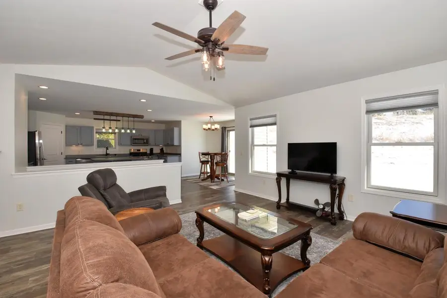 W1401 Valley View COURT, Ixonia, WI 53036 - Image #2