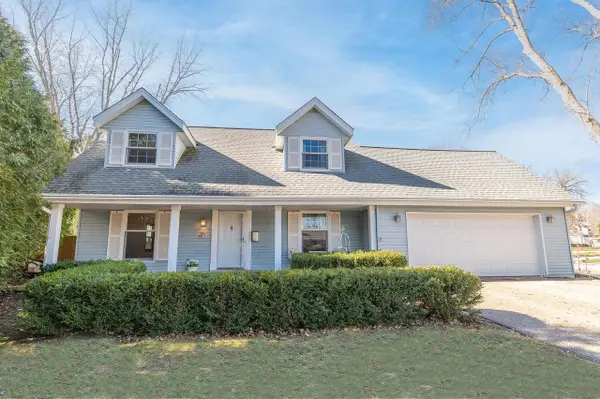 N73W5381 Georgetown DRIVE, Cedarburg, WI 53012