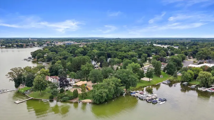 208 Maple TERRACE, Oconomowoc, WI 53066 - #2