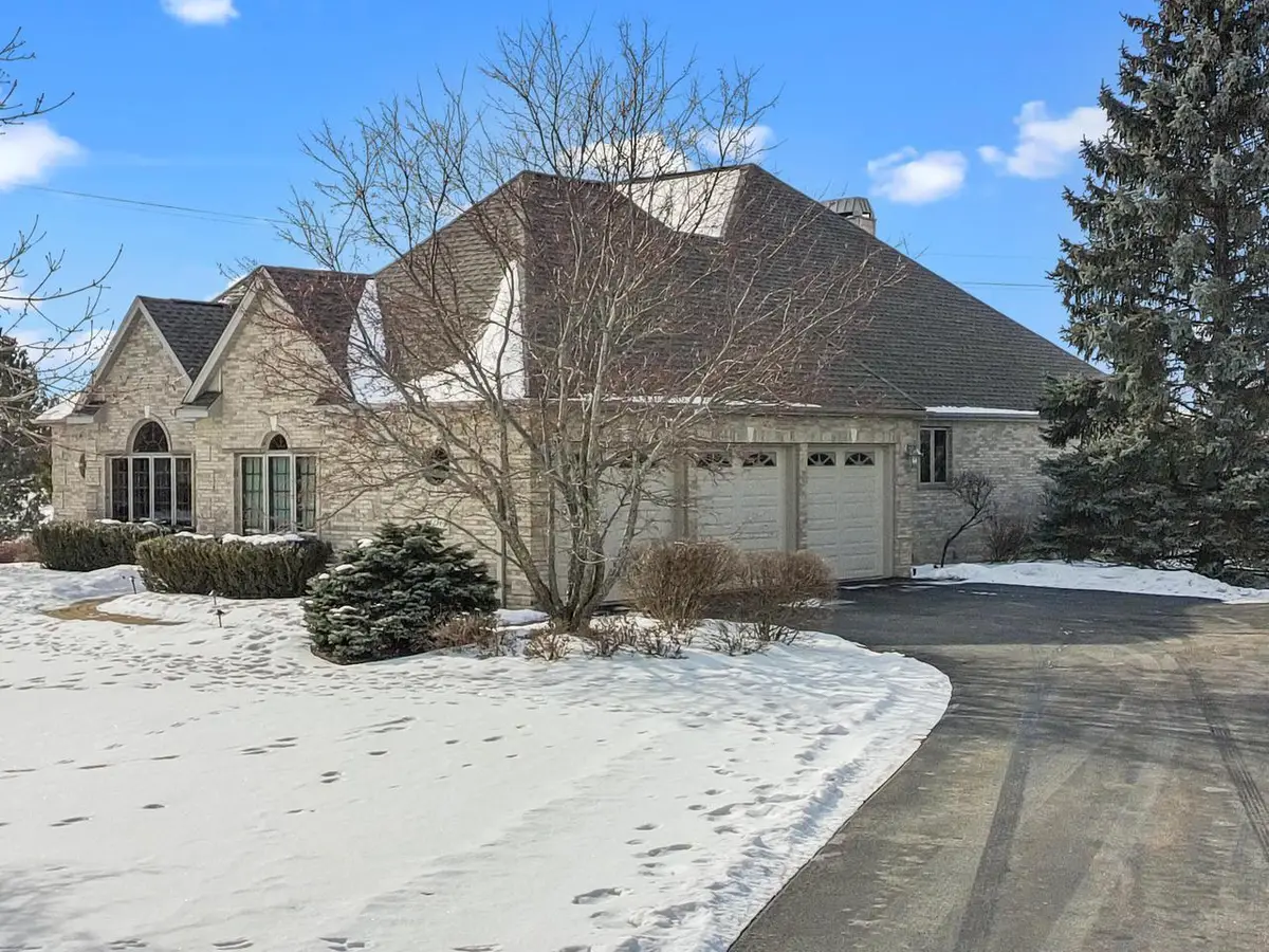 1217 Bridget COURT, Fontana, WI 53125 - #1