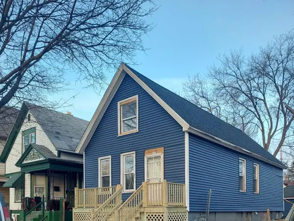 1440 N 29th STREET, Milwaukee, WI 53208