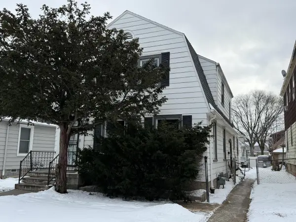 3956 N 41st STREET, Milwaukee, WI 53216