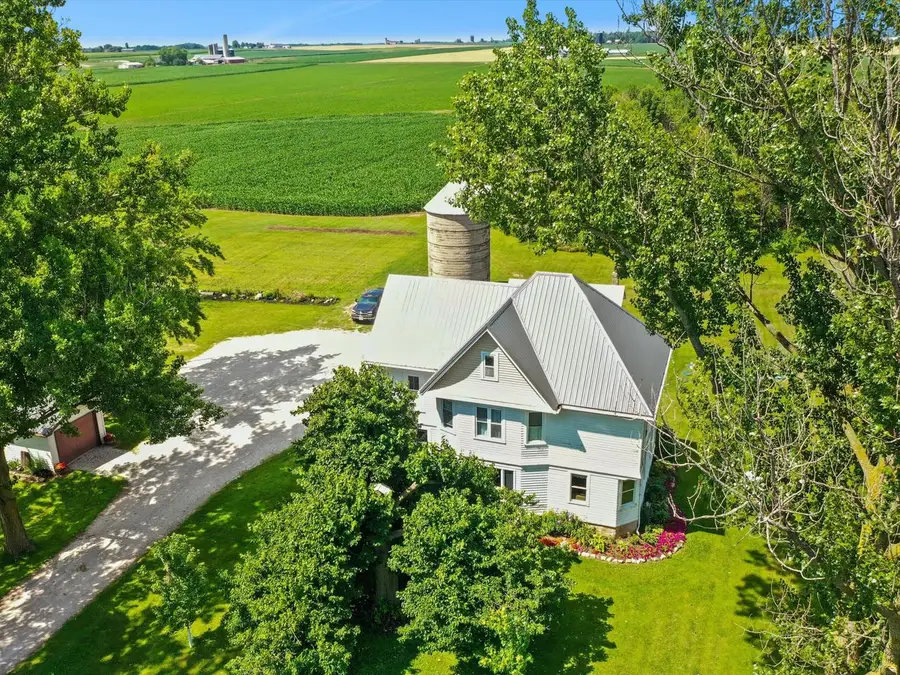 3106 E County Highway V, Mishicot, WI 54228 - #2