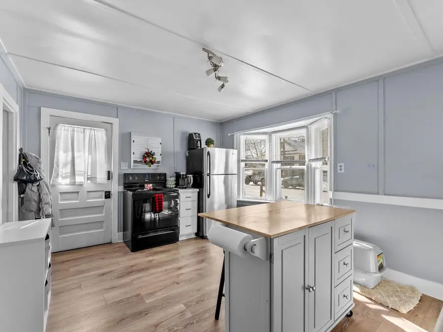 1129 S 20th STREET, Manitowoc, WI 54220 - #3