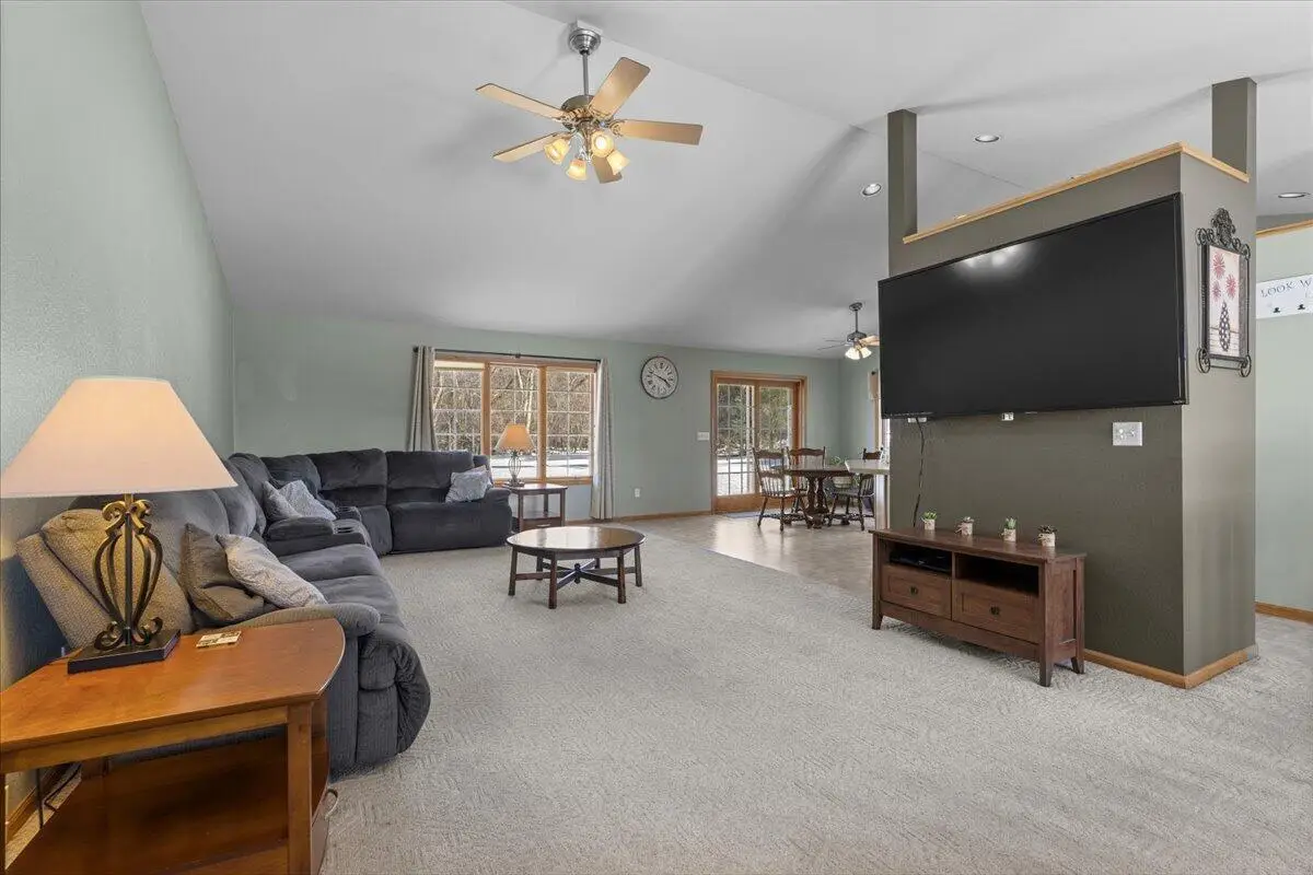 612 Bobolink LANE, Cascade, WI 53011 - #1