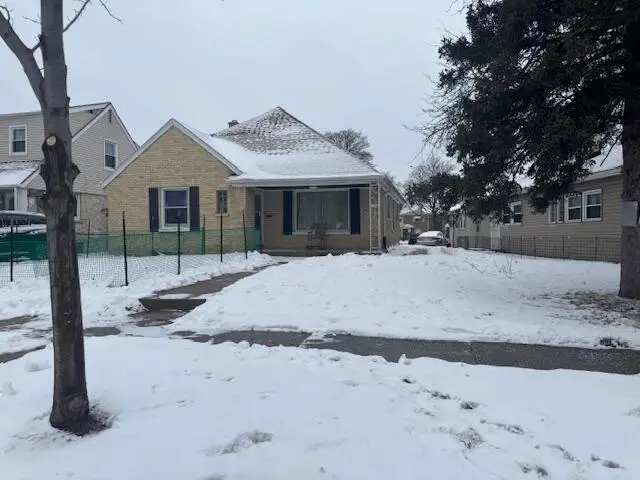 3608 W ROOSEVELT DRIVE, Milwaukee, WI 53216 - Image #2