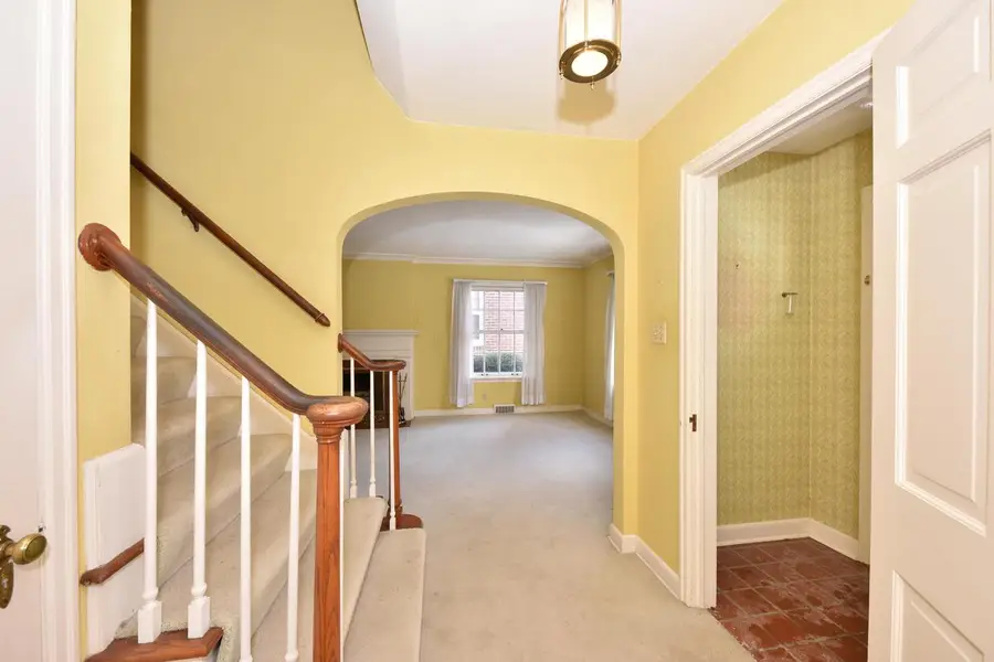 4480 N Ardmore AVENUE, Shorewood, WI 53211 - #2