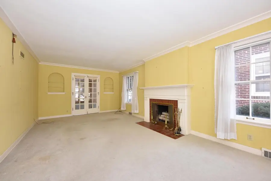 4480 N Ardmore AVENUE, Shorewood, WI 53211 - #3