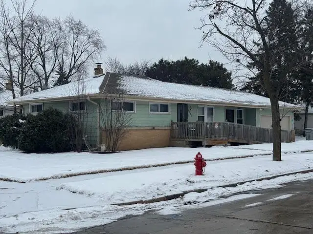 6220 N 89th STREET S, Milwaukee, WI 53225 - Image #2