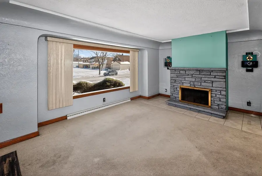 4329 N 29th STREET, Milwaukee, WI 53216 - Image #3