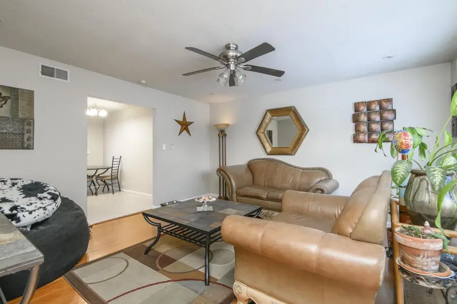 8239 W Casper STREET, Milwaukee, WI 53223 - Image #3