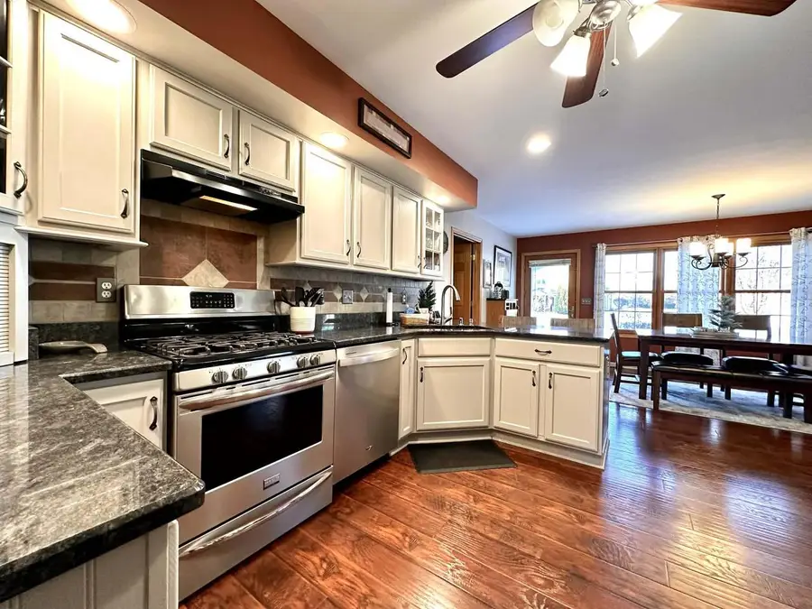 10306 83rd PLACE, Pleasant Prairie, WI 53158 - #2