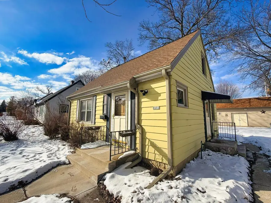 8602 W Beloit ROAD, Milwaukee, WI 53227 - Image #2