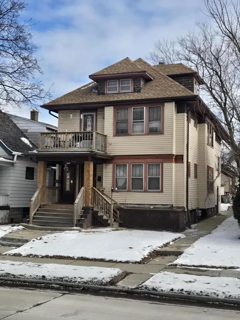 1722 S Layton BOULEVARD, Milwaukee, WI 53215 - Image #1