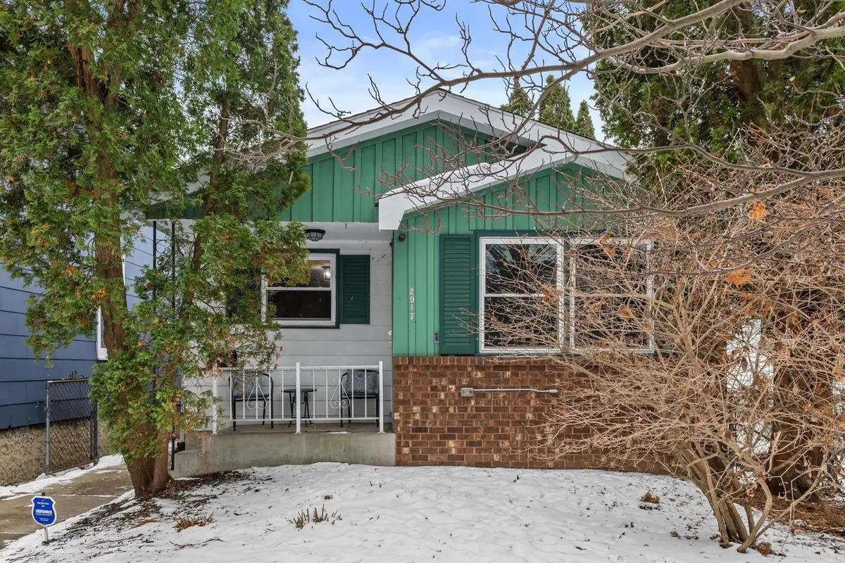 2917 S Wentworth AVENUE, Milwaukee, WI 53207 - #1