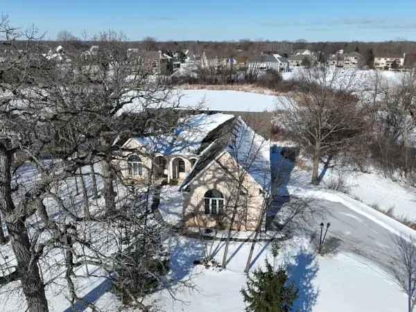 8244 Anna AVENUE, Waterford, WI 53185