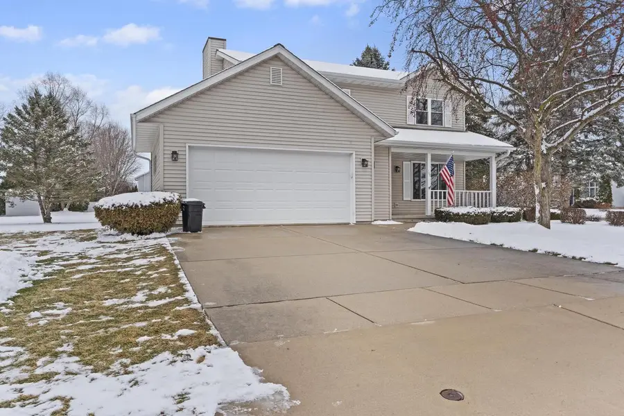 700 Bittersweet LANE, Watertown, WI 53094 - Image #2