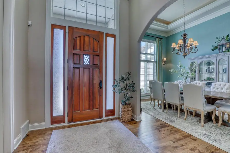 1196 Mary Hill CIRCLE, Hartland, WI 53029 - #3