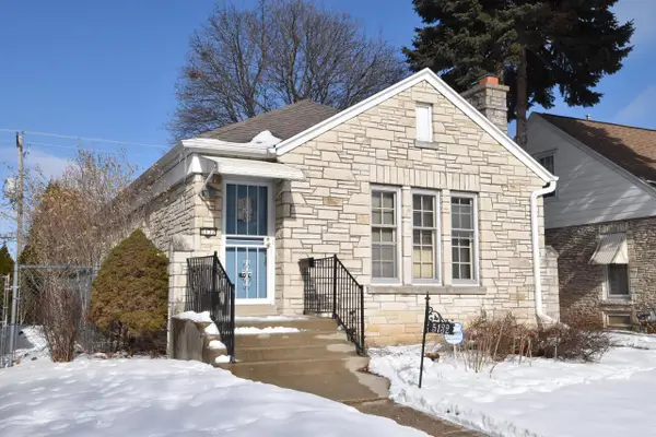 5132 W Townsend STREET, Milwaukee, WI 53216