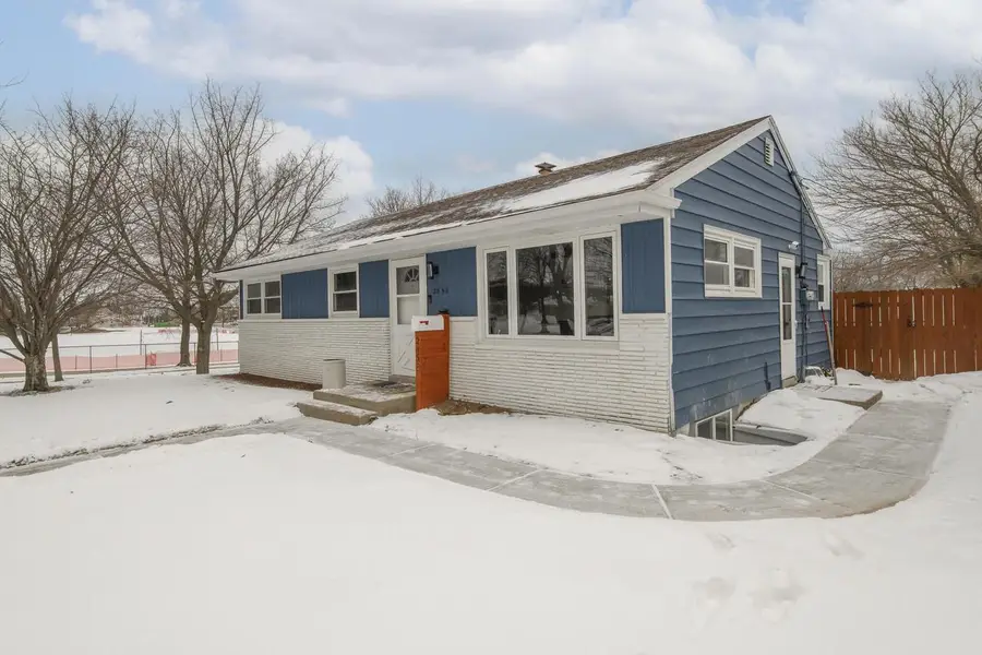 2858 S 93rd STREET, West Allis, WI 53227 - #2