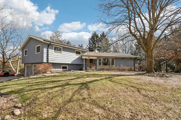 W335N5392 Wedgewood DRIVE, Nashotah, WI 53058