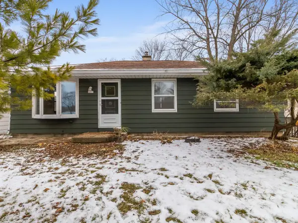 6417 N Green Bay AVENUE, Glendale, WI 53209