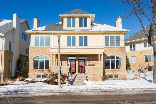 1749 N Hubbard STREET, Milwaukee, WI 53212