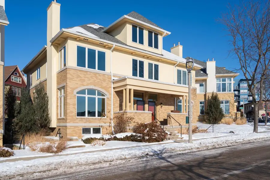 1749 N Hubbard STREET, Milwaukee, WI 53212 - #2