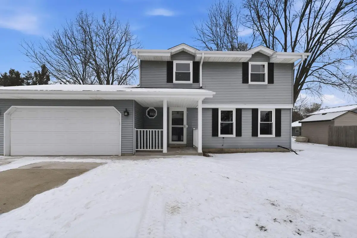 636 Aber DRIVE, Waterford, WI 53185 - #1
