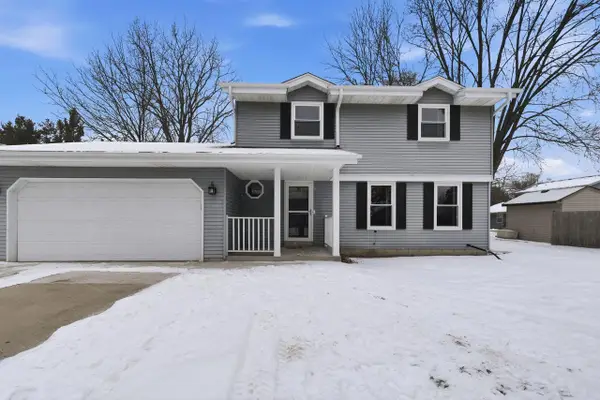 636 Aber DRIVE, Waterford, WI 53185