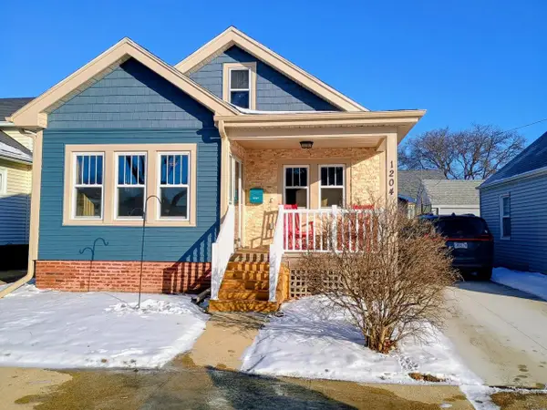 1204 Wolff STREET, Racine, WI 53402