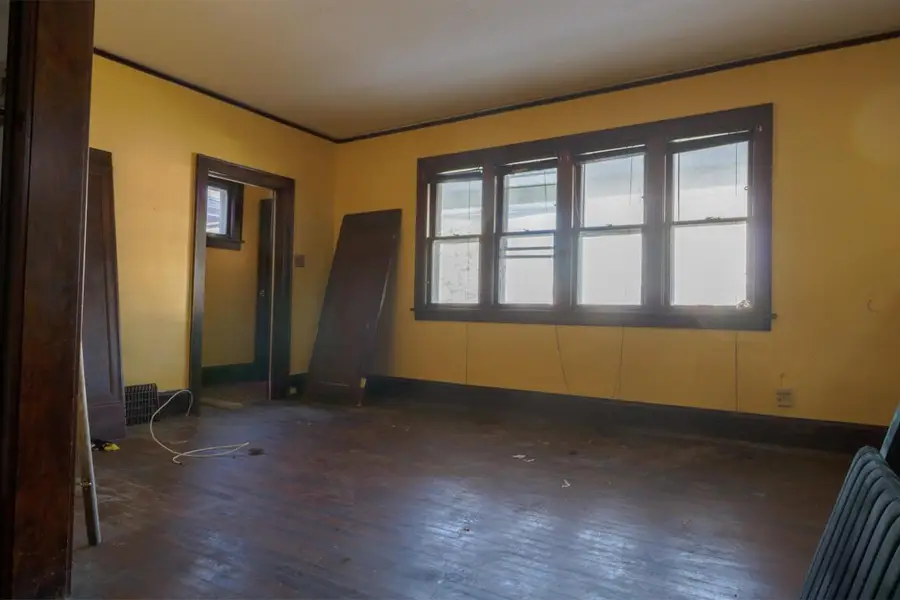 1271 N 43rd STREET, Milwaukee, WI 53208 - #2