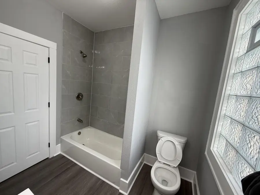 2707 W Highland BOULEVARD #2709, Milwaukee, WI 53208 - #2